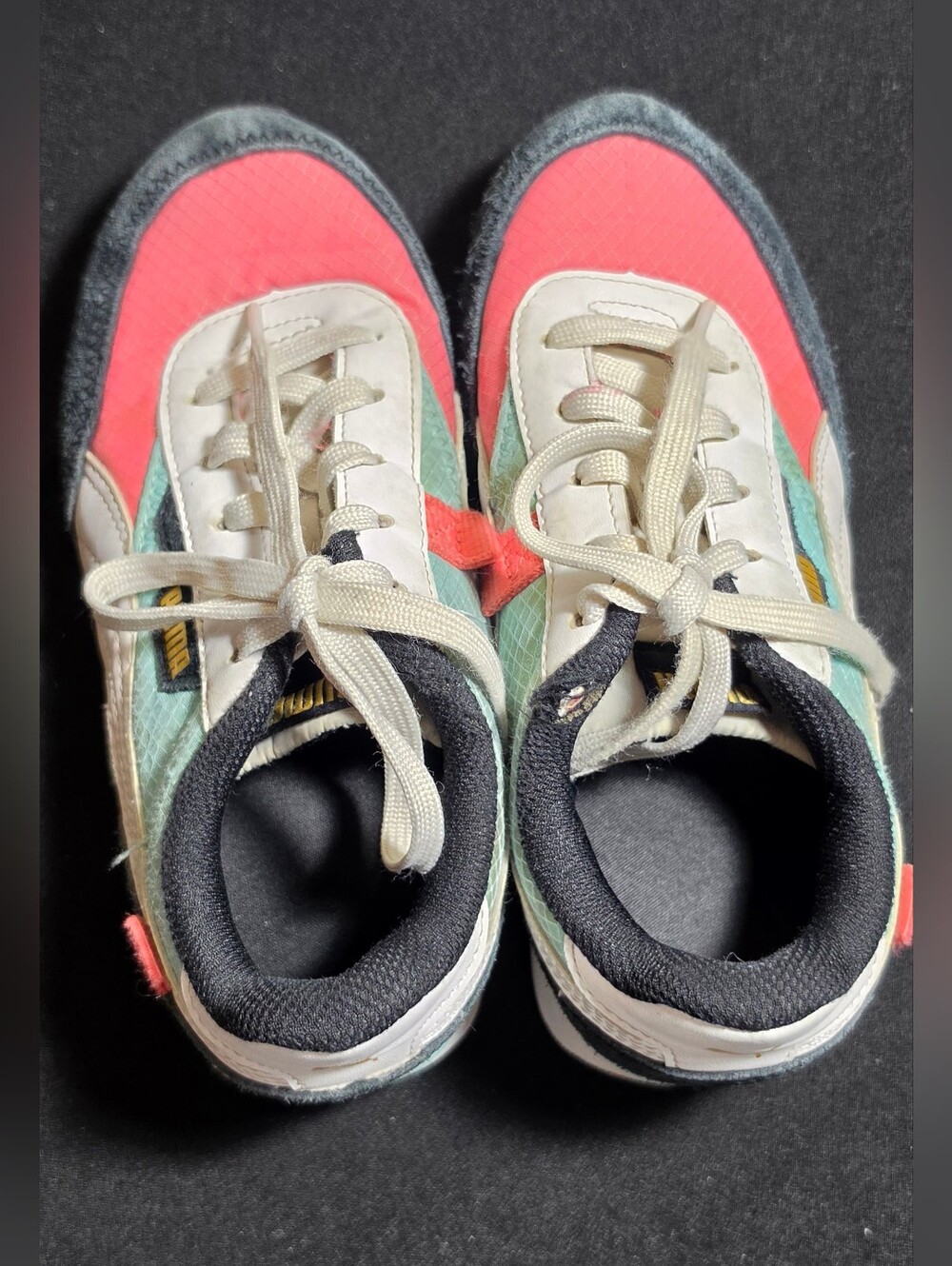 PUMA Retro Runner Sneakers in Coral, Teal & Black - Picture 6 of 12